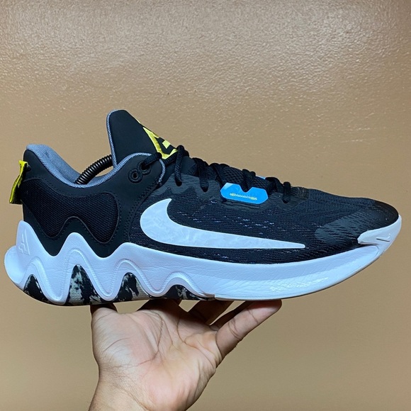 Nike Giannis Immortality 2 Statue Of Zeus Black University Blue Size 11.5 - Picture 4 of 16